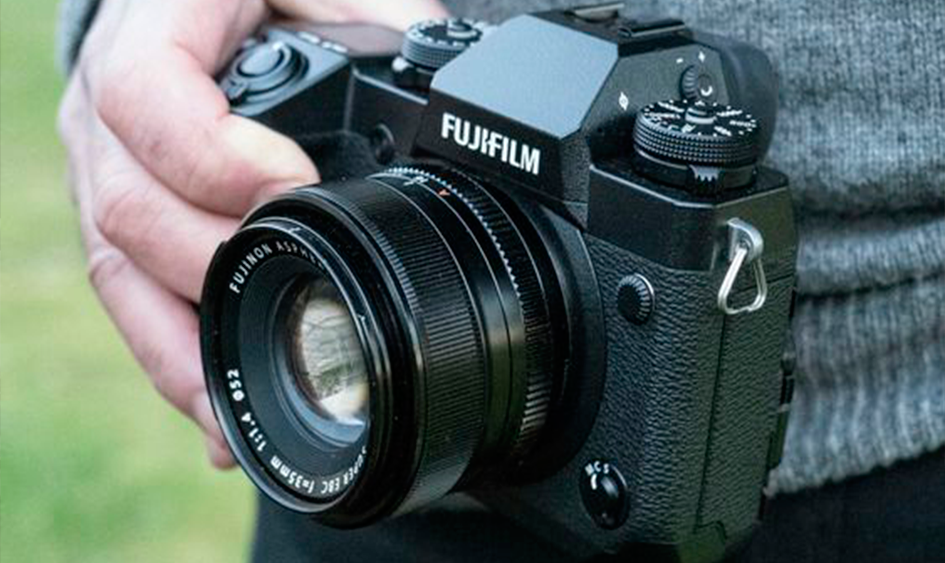 La cámara H-X1: alta tecnología con tintes retro