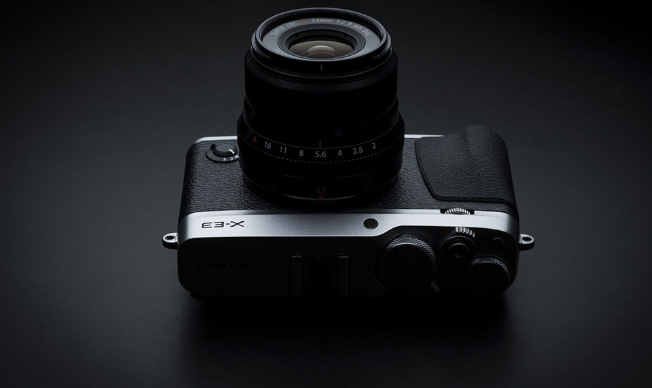 X-E3, una “mirrorless” versátil y accesible